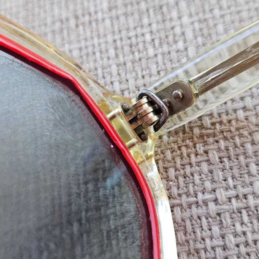 Vintage Sunglasses Clear/Red Tone Frame Unisex Hexagonal Eyewear - Picture 9 of 13